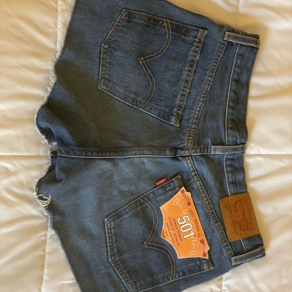 Levi’s denim shots - Picture 1 of 6